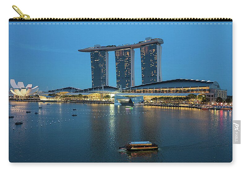 Marina Bay Sands Zip Pouch featuring the photograph Singapore Harbour #3 by Jocelyn Kahawai