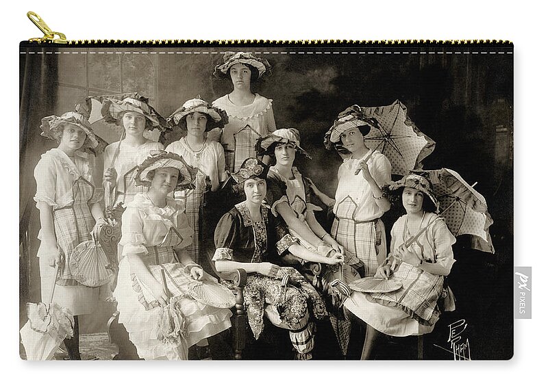 Vintage Fashion Zip Pouch featuring the photograph 1900 Fashionable Ladies by Historic Image