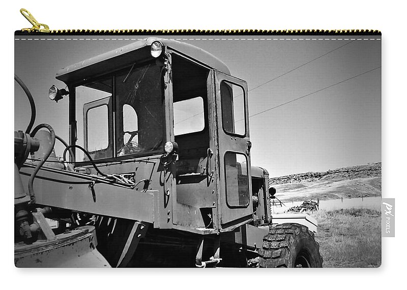 Road Grader Zip Pouch featuring the photograph 1950 Austin Western Grader by Susan Kinney