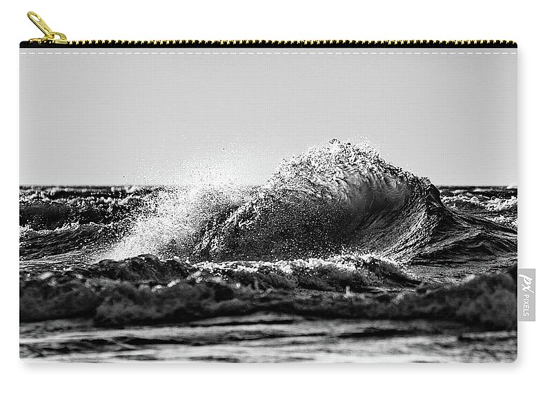 Lake Erie Zip Pouch featuring the photograph Lake Erie Waves #2 by Dave Niedbala