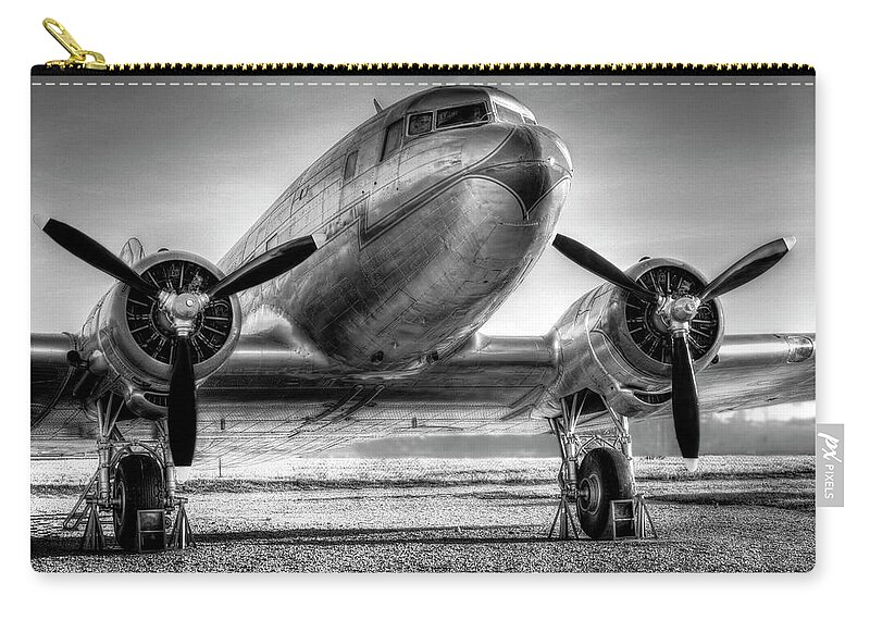 Lisunov Zip Pouch featuring the photograph Malev Lisunov Li-2 #2 by David Pyatt