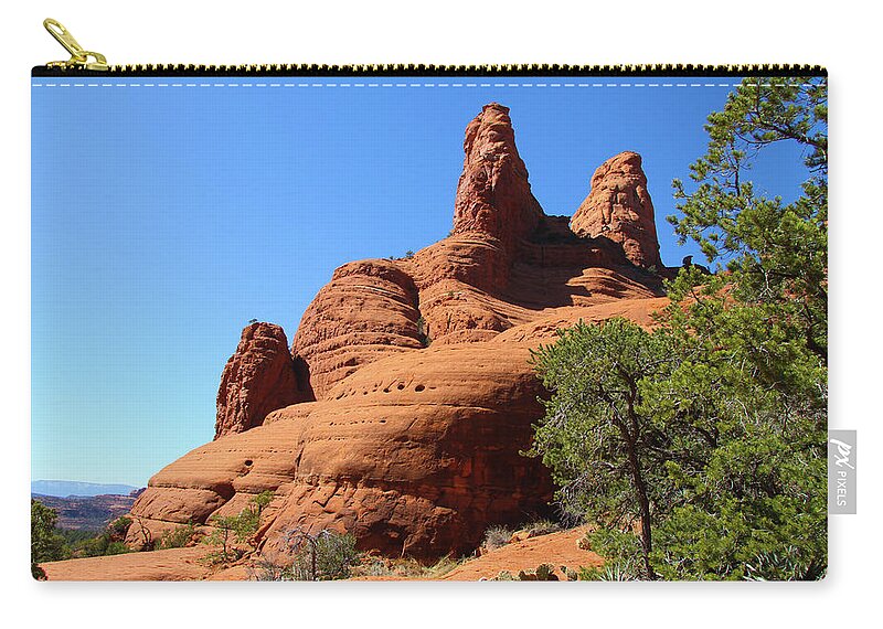 Sedona Zip Pouch featuring the photograph Sedona #2 by Greg Smith