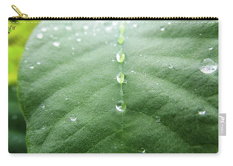 Water Drop Zip Pouch featuring the photograph Water Drop #2 by Jackie Russo
