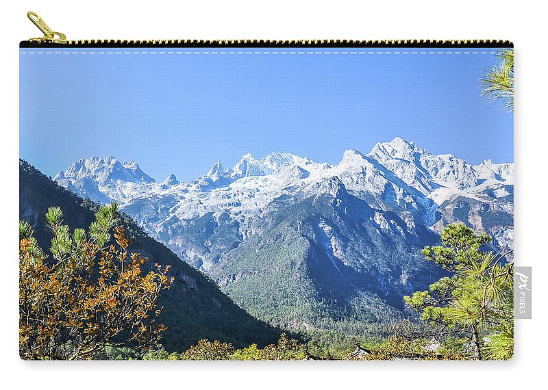 Sky Zip Pouch featuring the photograph The plateau scenery #25 by Carl Ning