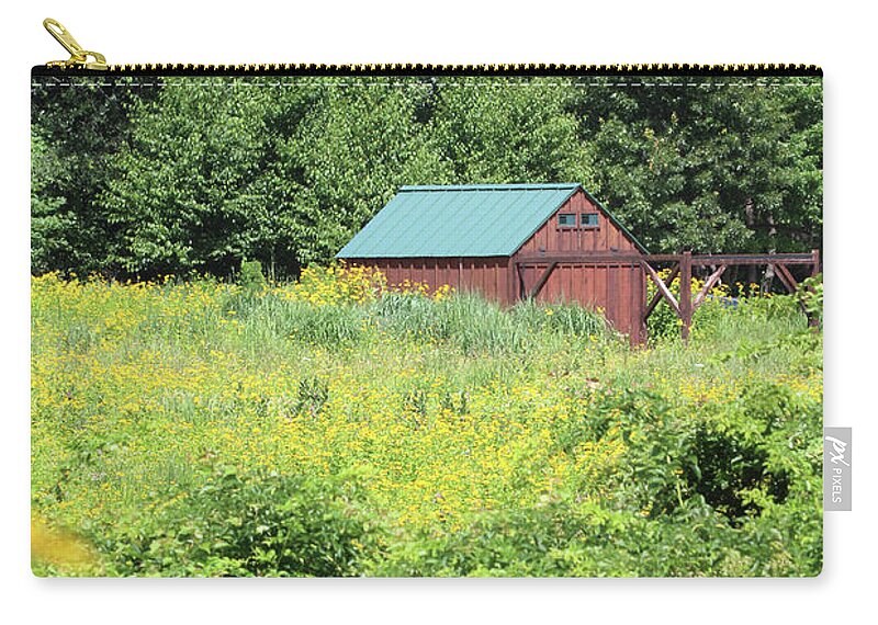 Stony Brook Zip Pouch featuring the photograph Barn Stony Brook New York #3 by Bob Savage