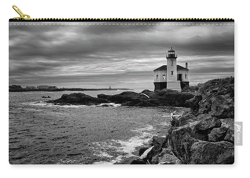 Lighthouse Zip Pouch featuring the photograph Coquille Lighthouse #2 by Steven Clark