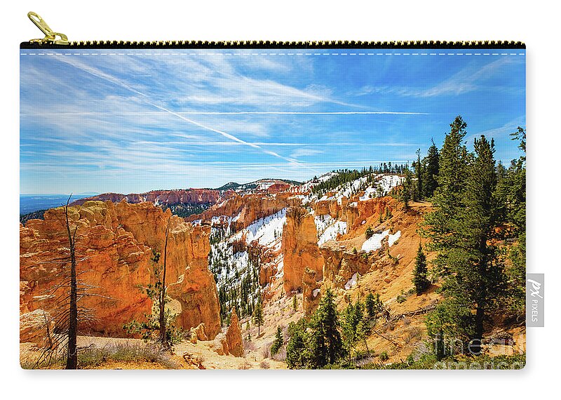 Black Birch Canyon Zip Pouch featuring the photograph Bryce Canyon Utah #6 by Raul Rodriguez