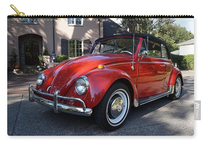 Volkswagen Beetle Zip Pouch featuring the photograph Volkswagen Beetle #7 by Jackie Russo