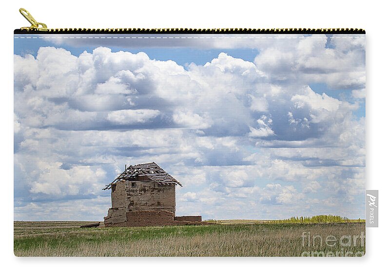 Colorado Plains Carry-all Pouch featuring the photograph A Solitary Existance by Jim Garrison