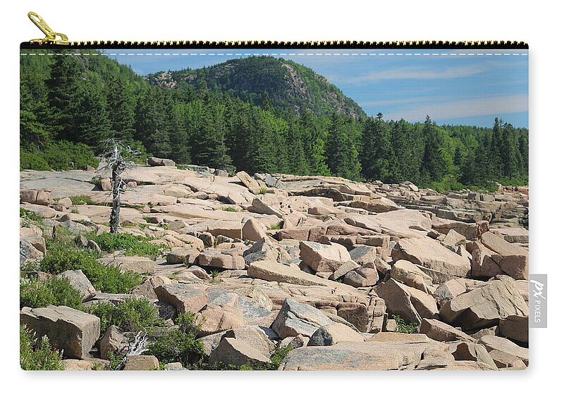 Acadia National Park Zip Pouch featuring the photograph Acadia Coastline by Living Color Photography Lorraine Lynch