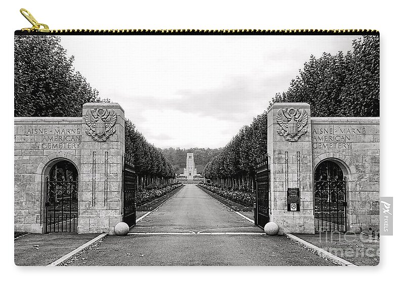 Aisne Zip Pouch featuring the photograph Aisne Marne American Cemetery by Olivier Le Queinec