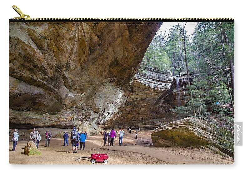 Cliff Zip Pouch featuring the photograph Ash Cave Waterfall by Kevin Craft