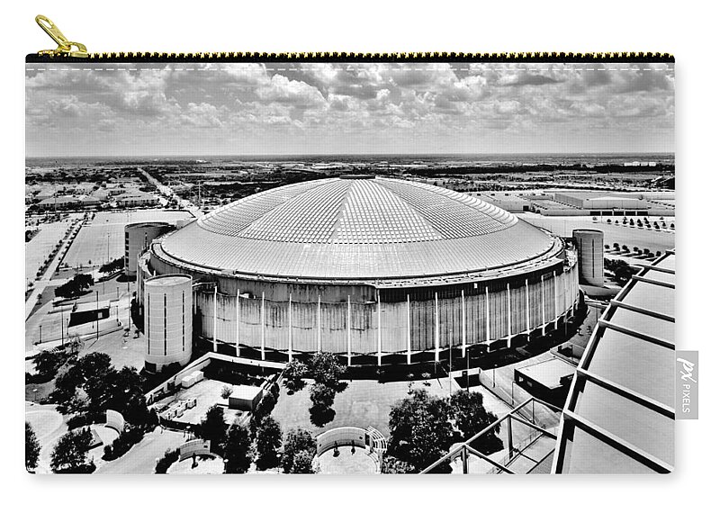 Houston Zip Pouch featuring the photograph Astrodome 5 by Benjamin Yeager