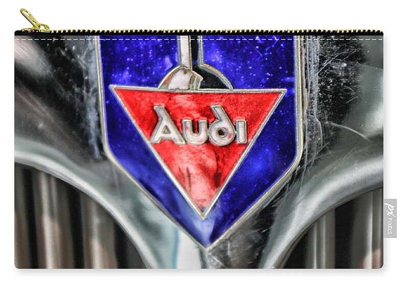 Audi Zip Pouch featuring the photograph Audi Ensigna by Lauri Novak