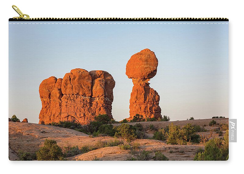 Park Zip Pouch featuring the photograph Balanced Rock in the Morning by Kyle Lee