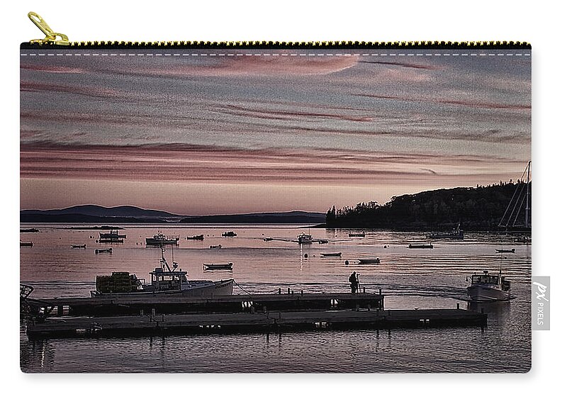 Outdoor Zip Pouch featuring the photograph Bar Harbor Sunrise - Maine #4 by Stuart Litoff