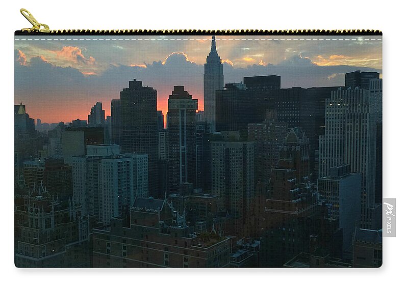Manhattan Zip Pouch featuring the photograph Beautiful Sky - Sunset in New York by Miriam Danar