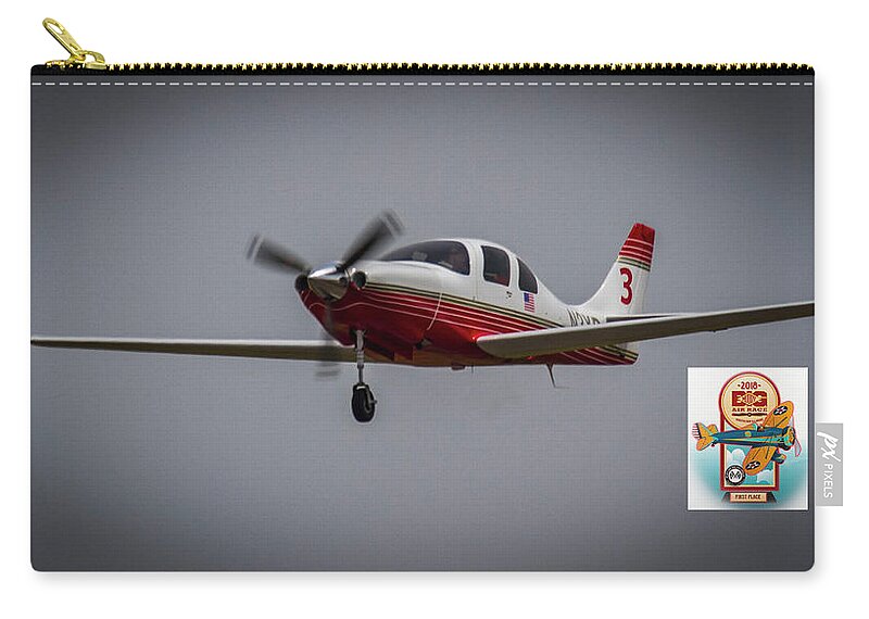 Big Muddy Air Race Zip Pouch featuring the photograph Big Muddy Air Race number 3 by Jeff Kurtz