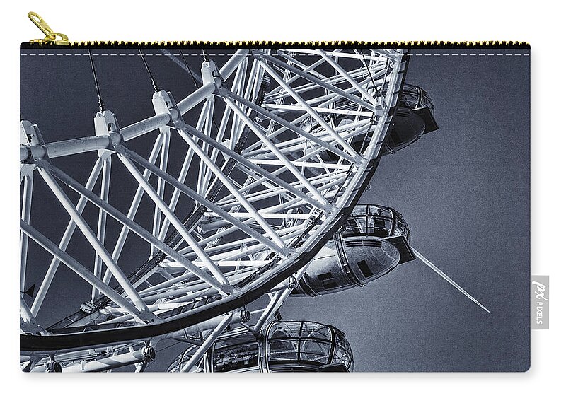 London Zip Pouch featuring the photograph Blue Eye by Joan Carroll