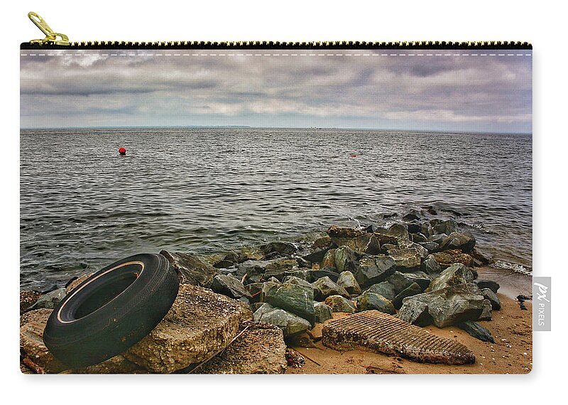 Chesapeake Bay Zip Pouch featuring the photograph Breakwaters I by Kathi Isserman