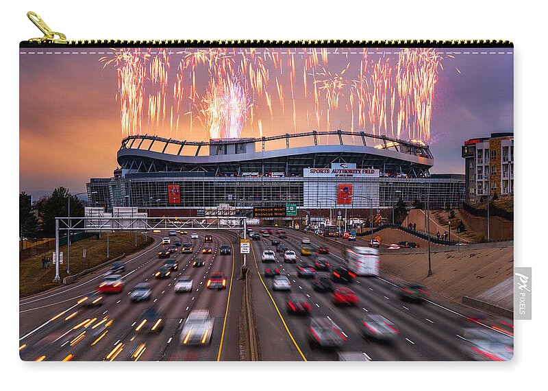Denver Carry-all Pouch featuring the photograph Broncos Win AFC Championship Game 2016 by Darren White