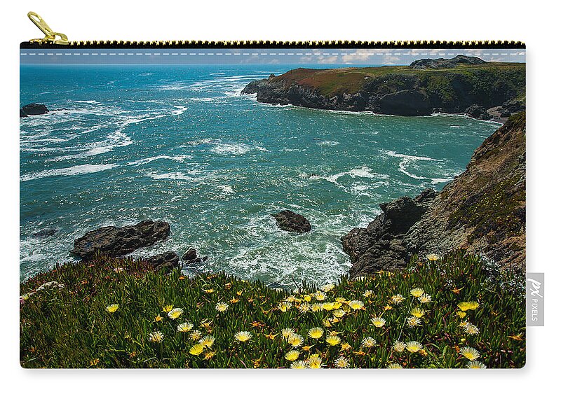 Northern California Zip Pouch featuring the photograph California Coast by Harry Spitz