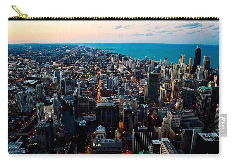 Sunset Zip Pouch featuring the photograph Chicago Skyline by Richard Zentner
