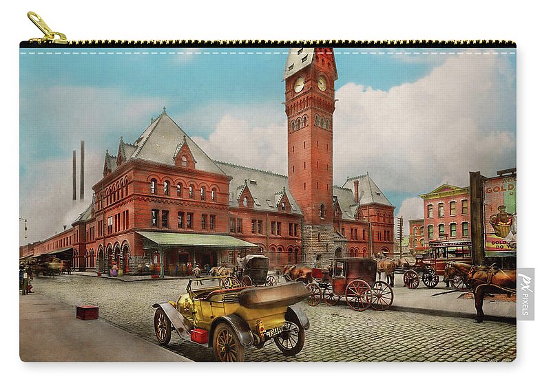 South Plymouth Zip Pouch featuring the photograph City - Chicago Ill - Dearborn Station 1910 by Mike Savad