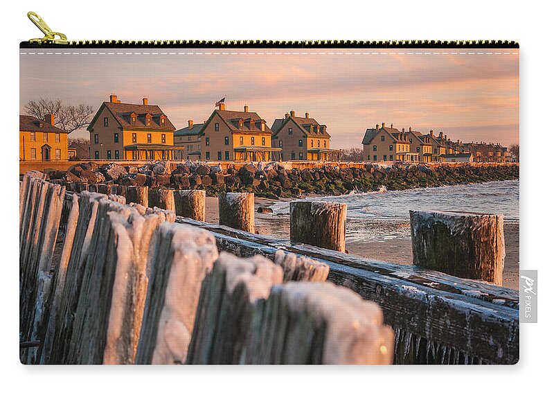 Officers Row Zip Pouch featuring the photograph Cold Row by Kristopher Schoenleber