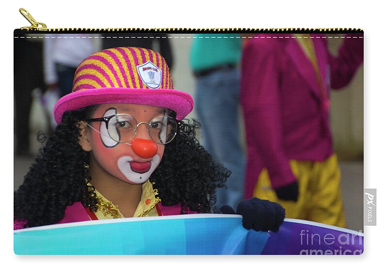 Girl Zip Pouch featuring the photograph Cuenca Kids 866 by Al Bourassa