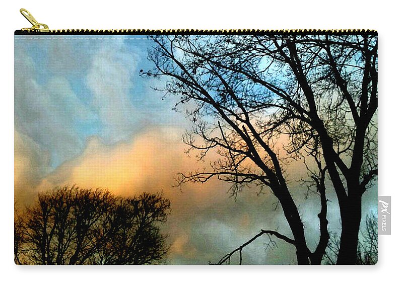 Skyscape Zip Pouch featuring the photograph Daydream by Brianna Kelly