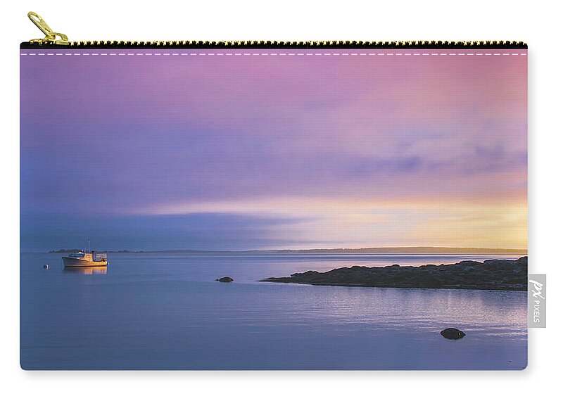 Sunset Carry-all Pouch featuring the photograph Day's End by Holly Ross