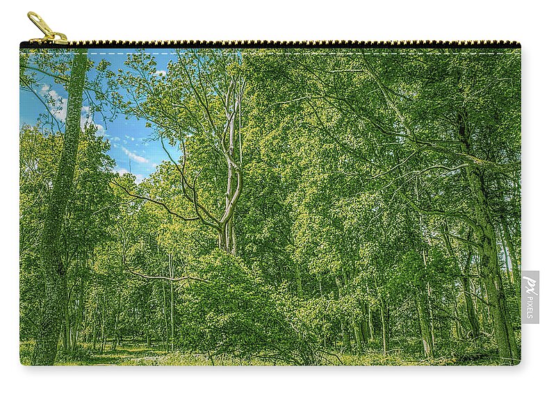 Tree Zip Pouch featuring the photograph Dead tree Gaeddeholm by Leif Sohlman