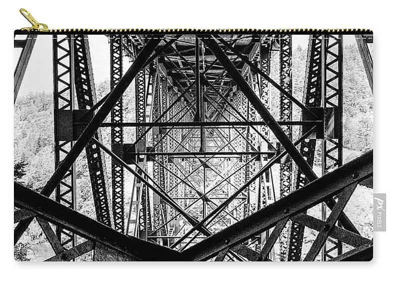Black & White Zip Pouch featuring the photograph Deception Pass Bridge by Frank Winters