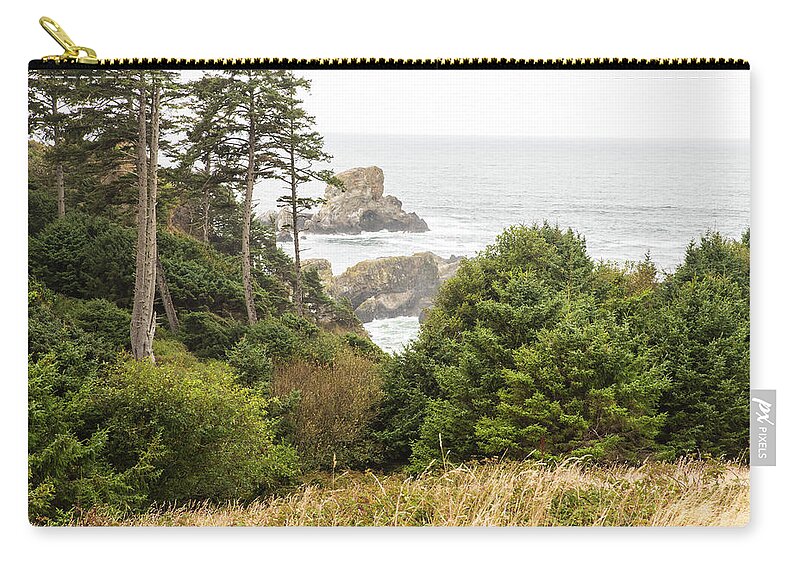 Disappearing Horizon Zip Pouch featuring the photograph Disappearing Horizon by Tom Cochran