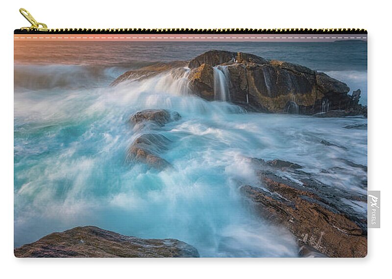 Waves Zip Pouch featuring the photograph East Coast Light Flow by Darren White