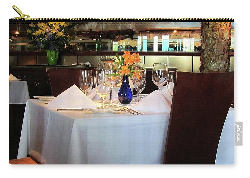 Restaurant Zip Pouch featuring the photograph Elegant Restaurant by Cynthia Guinn