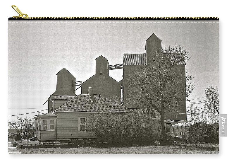 Black And White Zip Pouch featuring the photograph Elevator in Williston North Dakota by Elisabeth Derichs