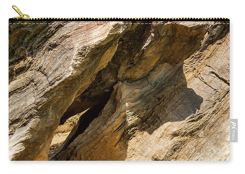 Roanoke Zip Pouch featuring the photograph Elmwood Park Rock Cropping by Bob Phillips