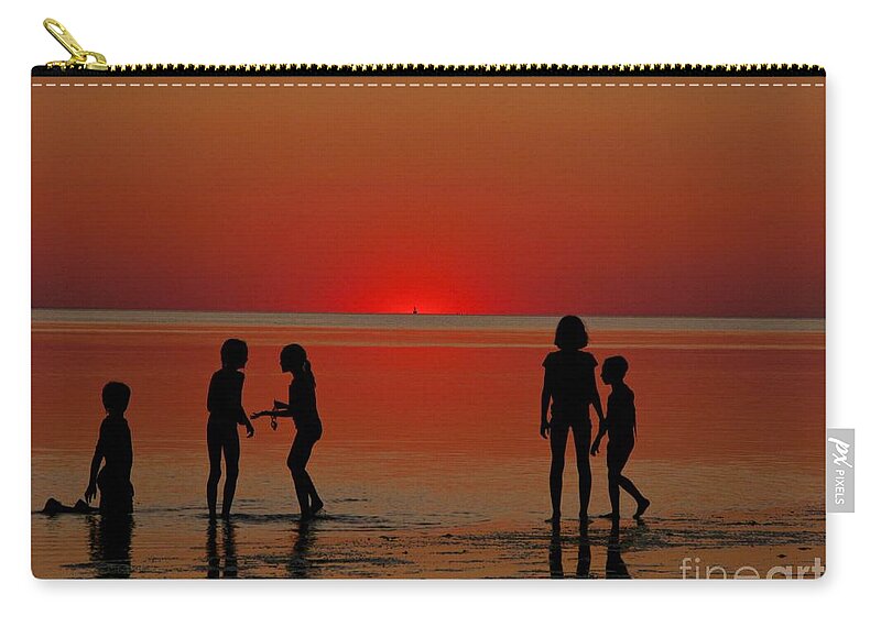 Beach Zip Pouch featuring the photograph Encounters of the First Kind, First Encounter Beach, Cape Cod by Debra Banks