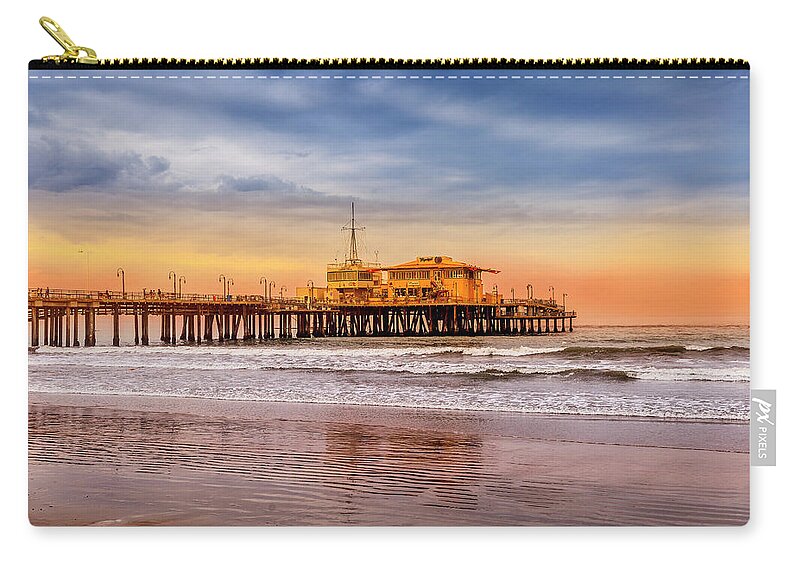 Santa Monica Pier Zip Pouch featuring the photograph Evening Glow At The Pier by Gene Parks