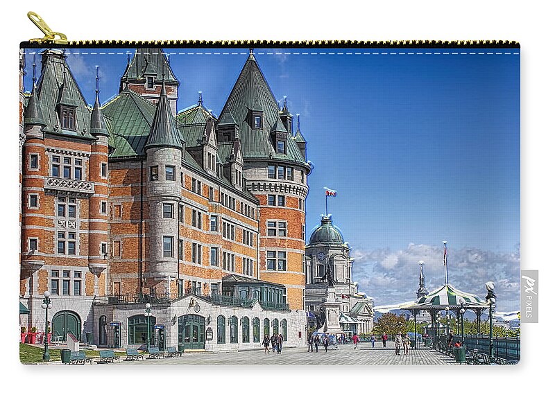 Stereoscopic Zip Pouch featuring the photograph Fairmont Le Chateau Frontenac by Carlos Diaz