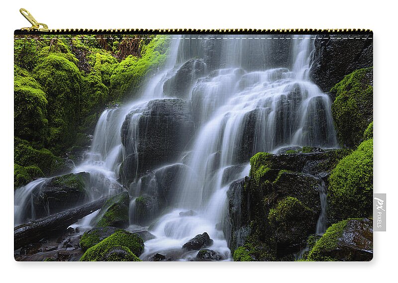 Falls Zip Pouch featuring the photograph Falls by Chad Dutson