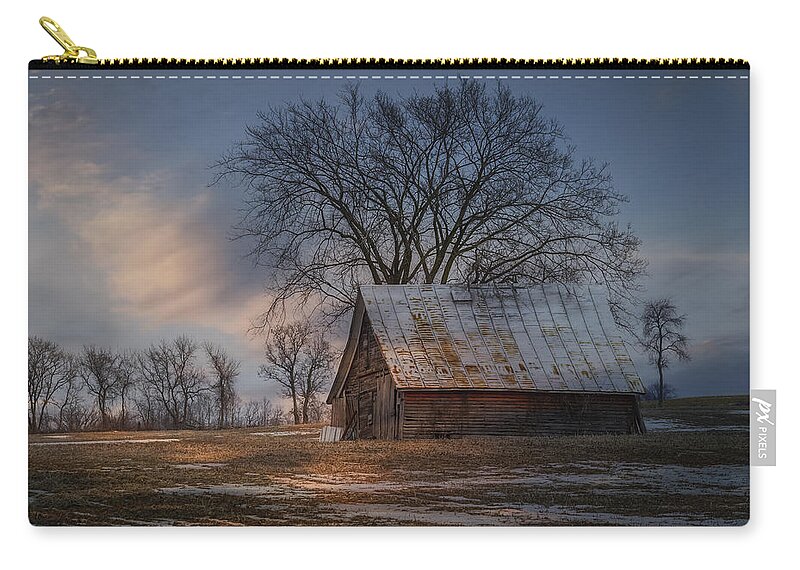 Farm Shed Carry-all Pouch featuring the photograph Farm Shed 2016-1 by Thomas Young