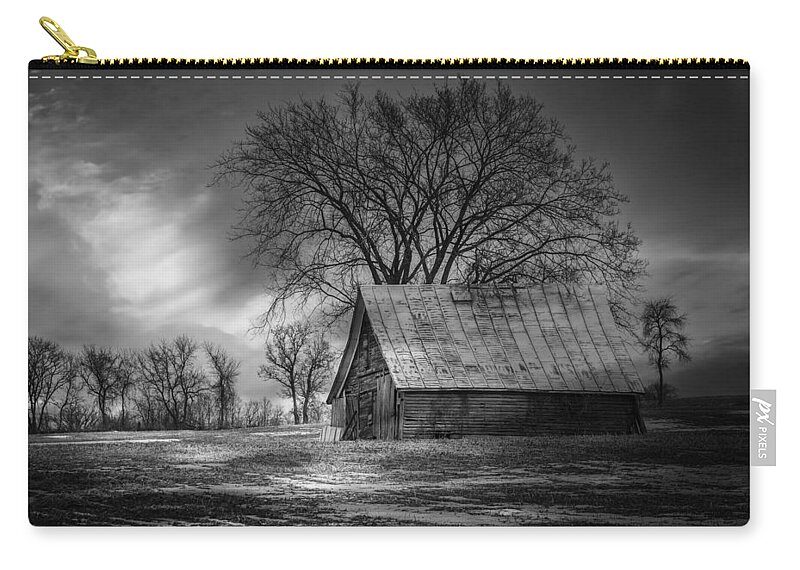 Farm Shed Carry-all Pouch featuring the photograph Farm Shed 2016-2 by Thomas Young