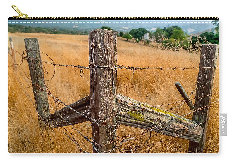 Ranch Carry-all Pouch featuring the photograph Fence Posts by Derek Dean