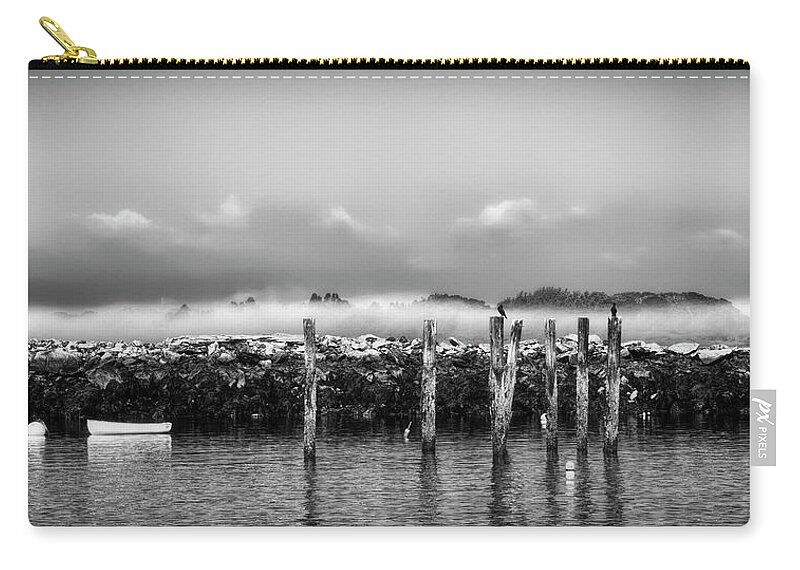 Bay Zip Pouch featuring the photograph Fog Beyond the Breakwater by Richard Bean
