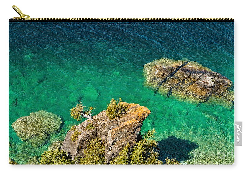 Bruce Peninsula Zip Pouch featuring the photograph Frog Rock by Les Palenik