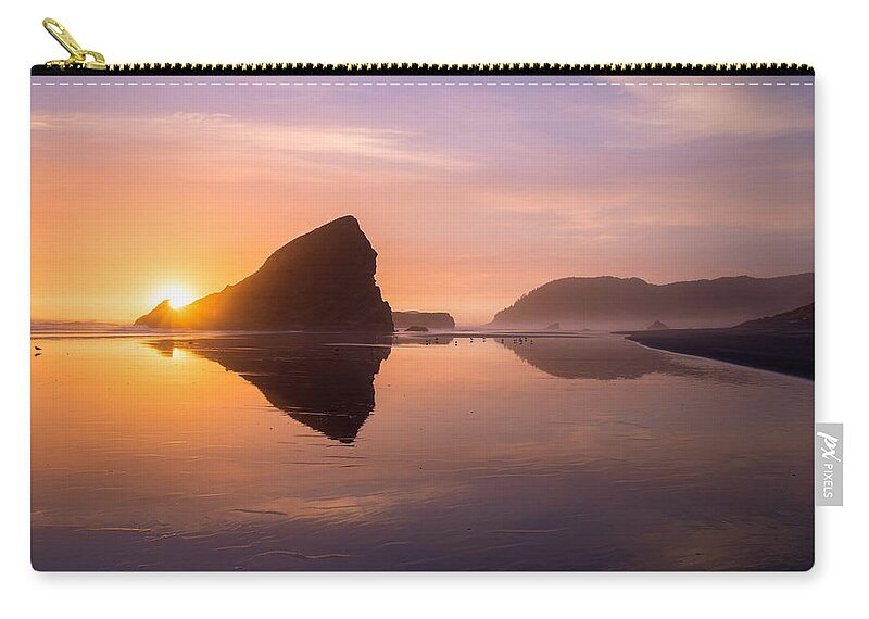 Oregon Zip Pouch featuring the photograph Gold Beach by Dustin LeFevre