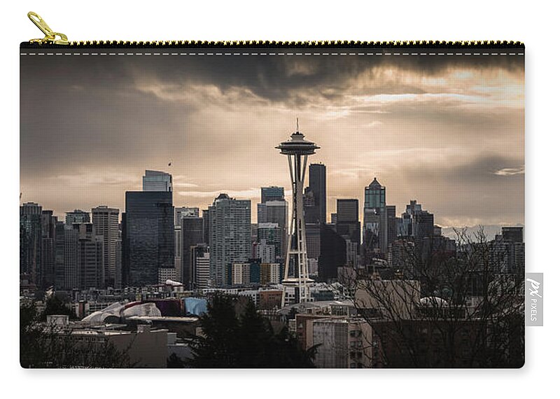Seattle Zip Pouch featuring the photograph Golden Sky Seattle by Chris McKenna